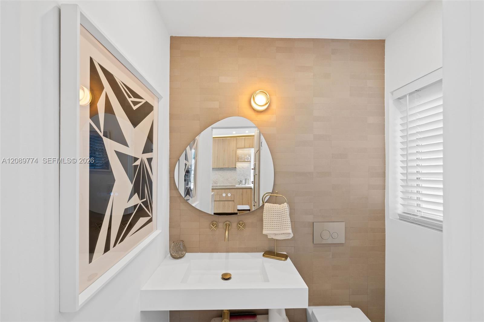 823 NE 72nd Street