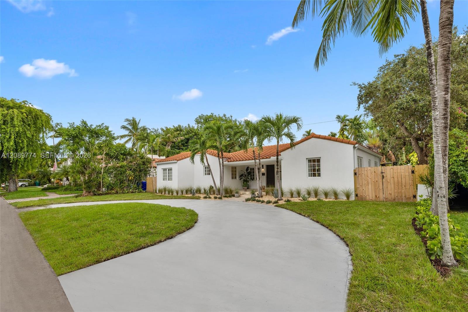 823 NE 72nd Street