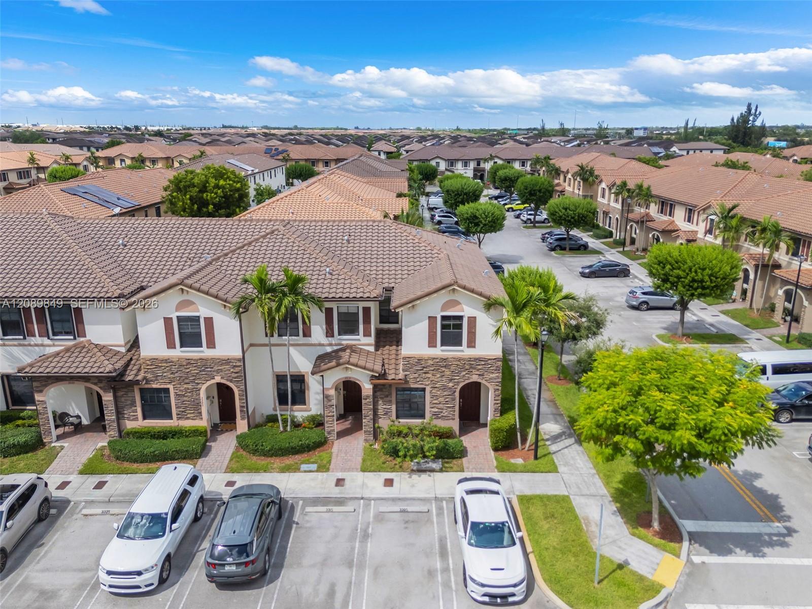 3305 W 93rd Place