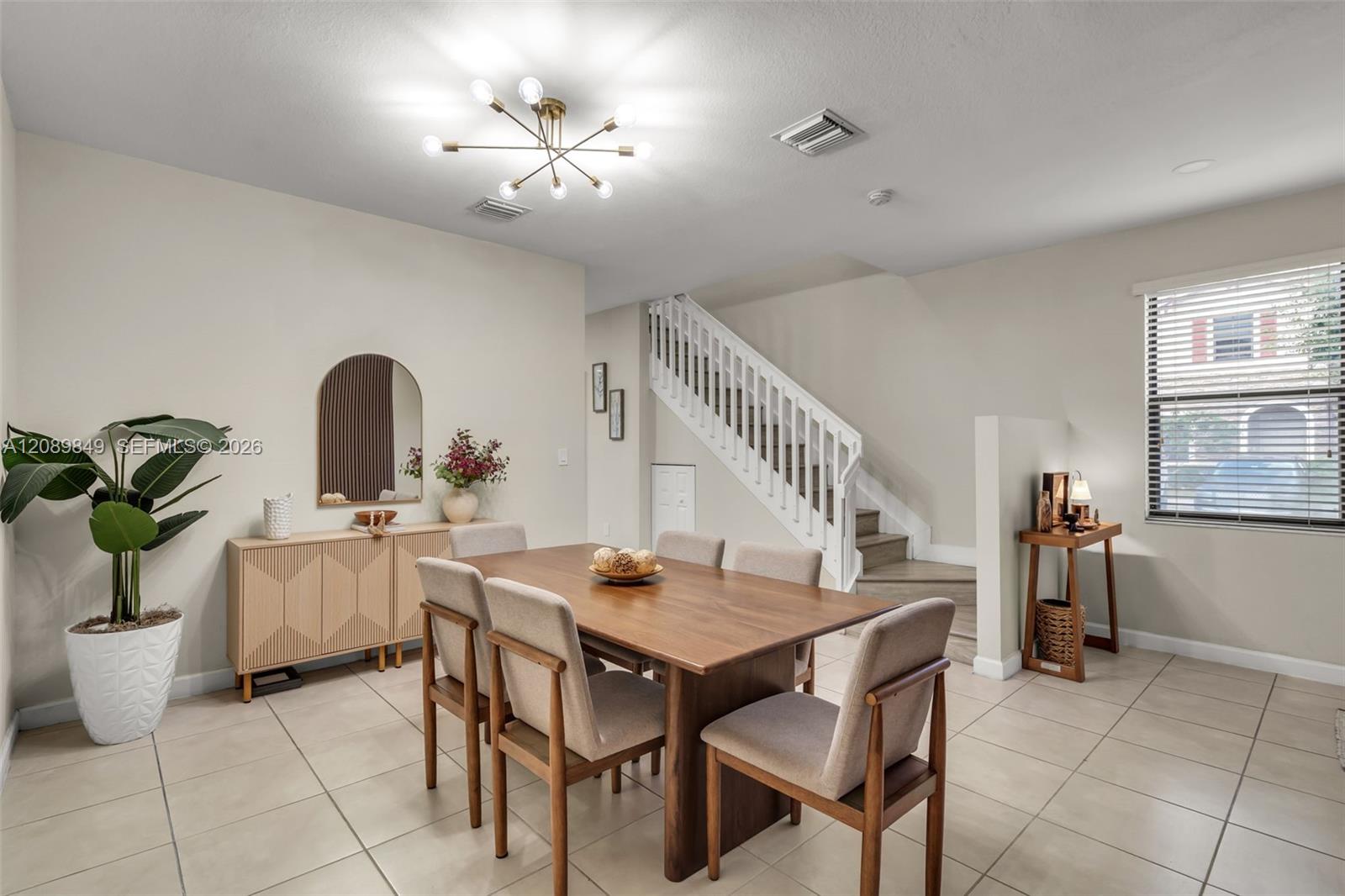 3305 W 93rd Place