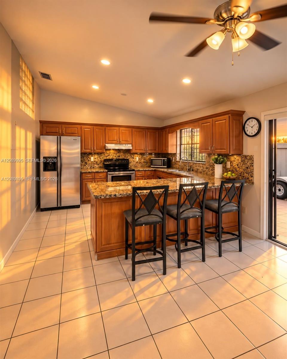 2219 SW 137th Place