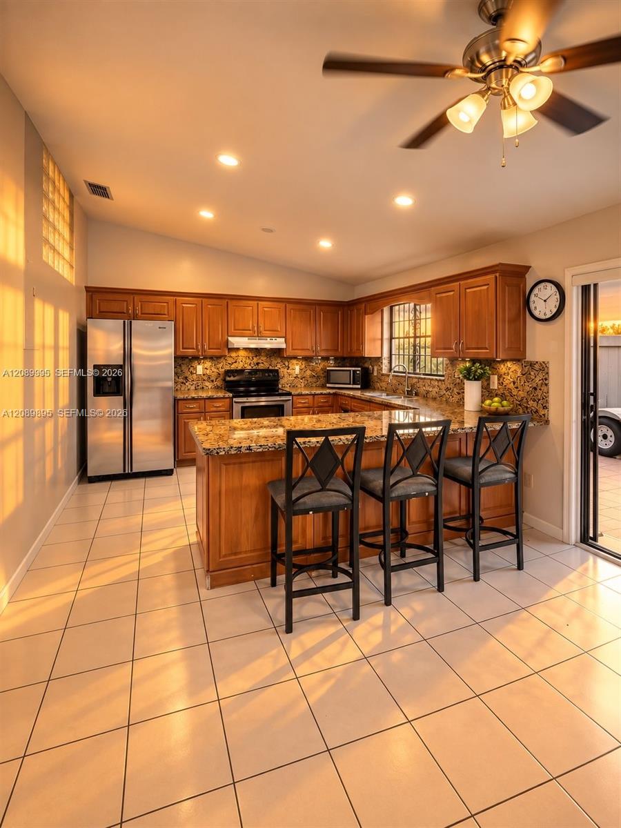2219 SW 137th Place