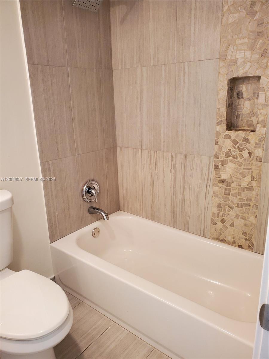 1230 NE 139th Street