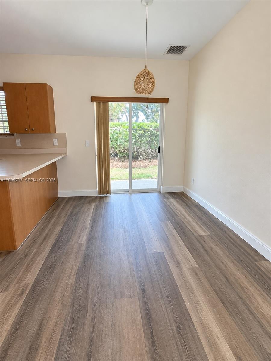 359 NE 27th Terrace