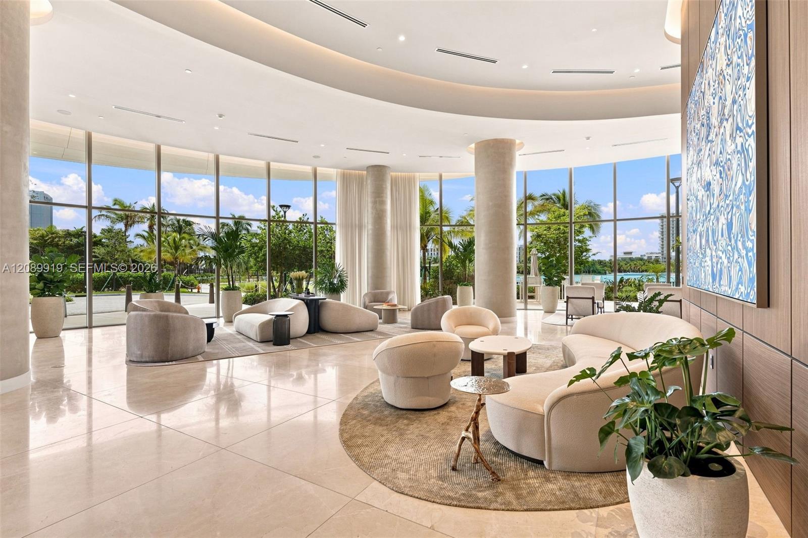 2411 Laguna Circle