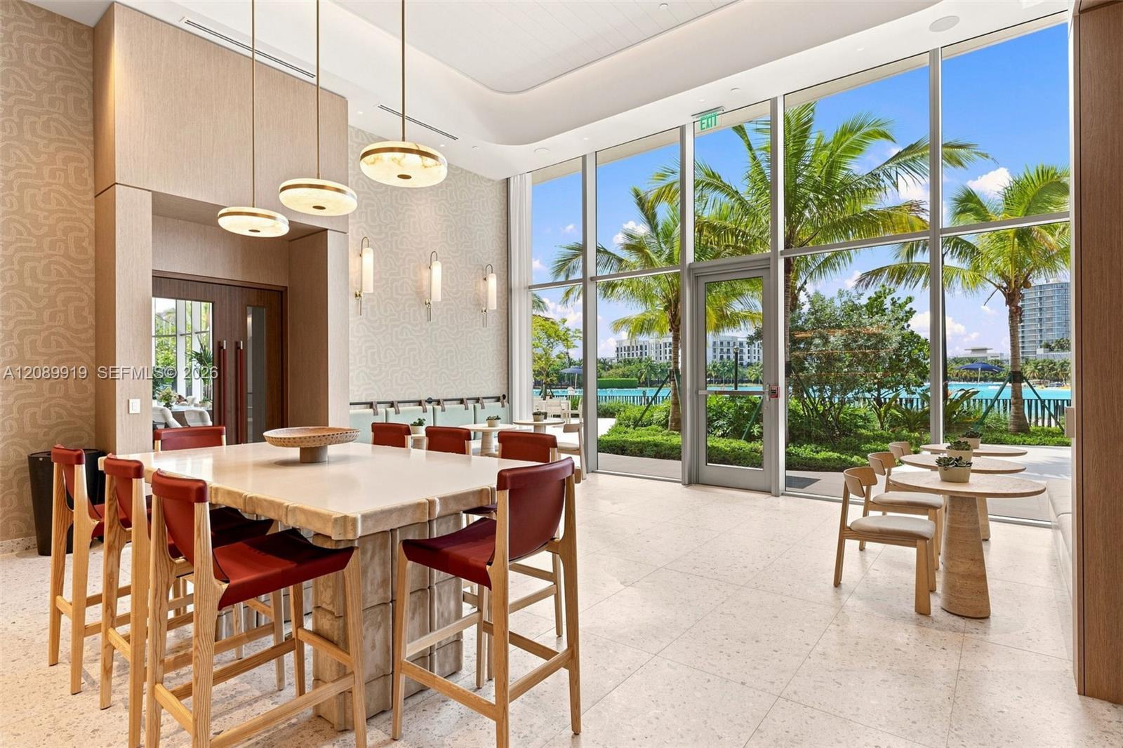 2411 Laguna Circle