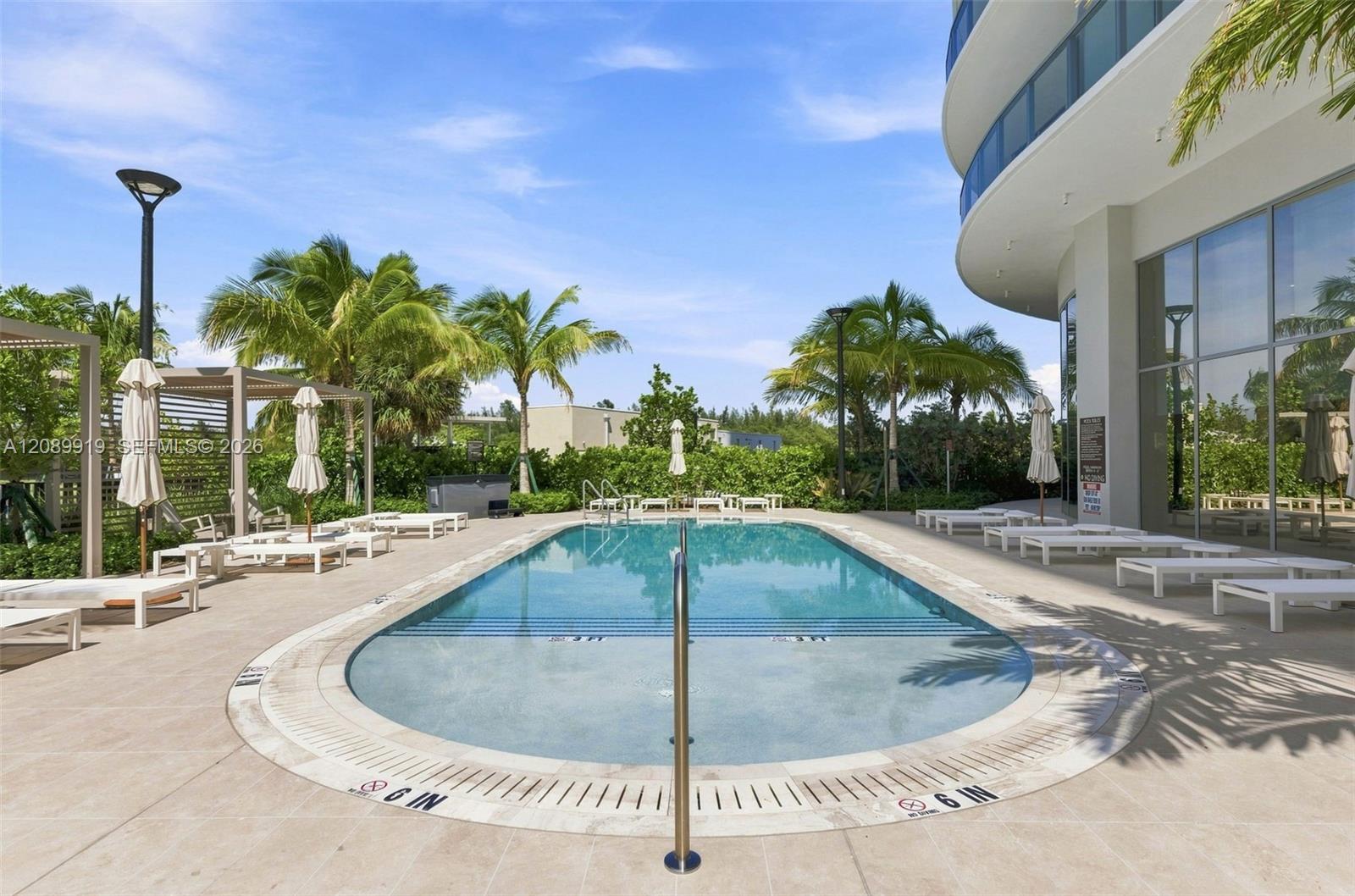 2411 Laguna Circle
