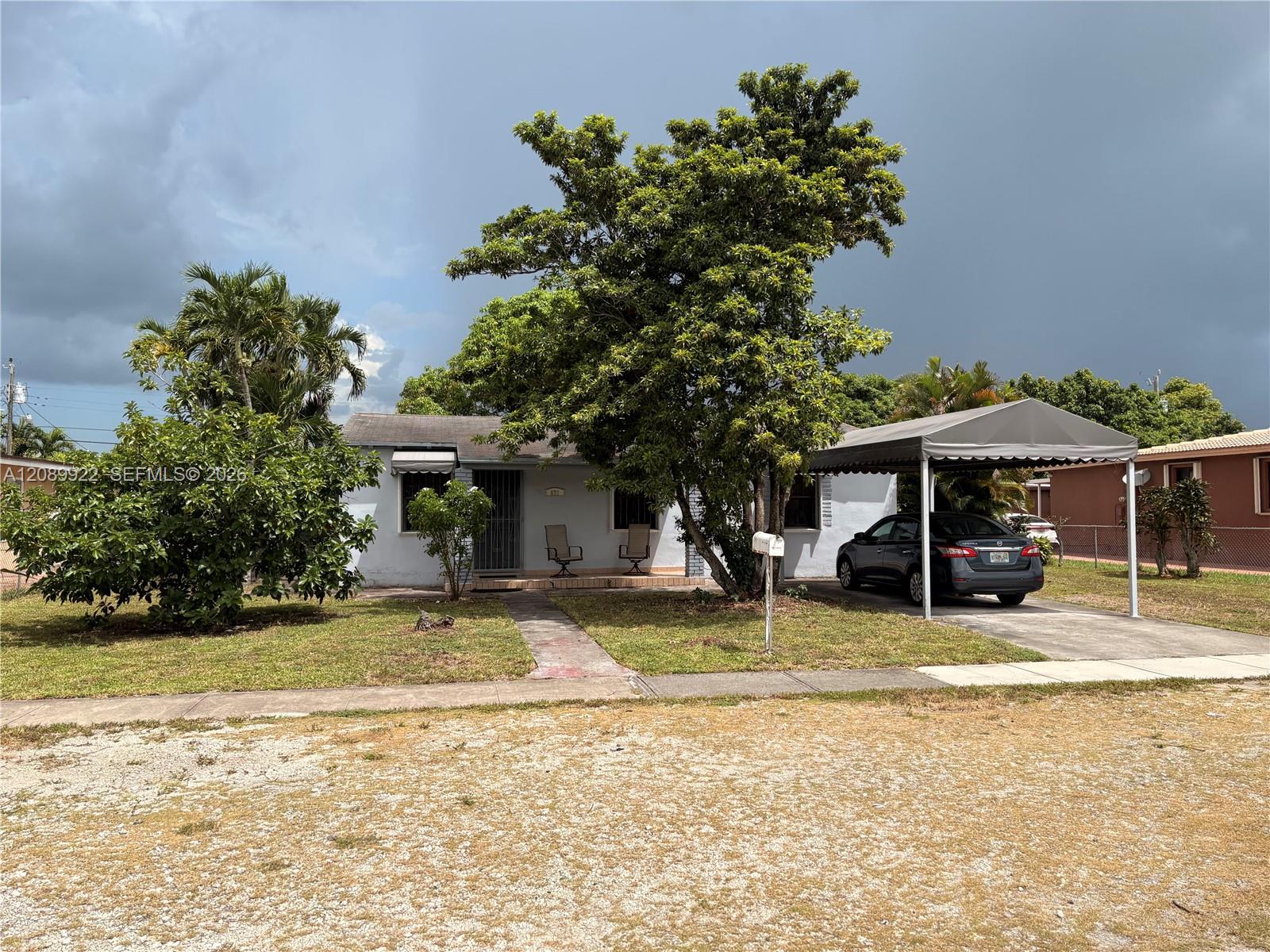 671 E 39th Street