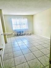 400 Kings Point Drive