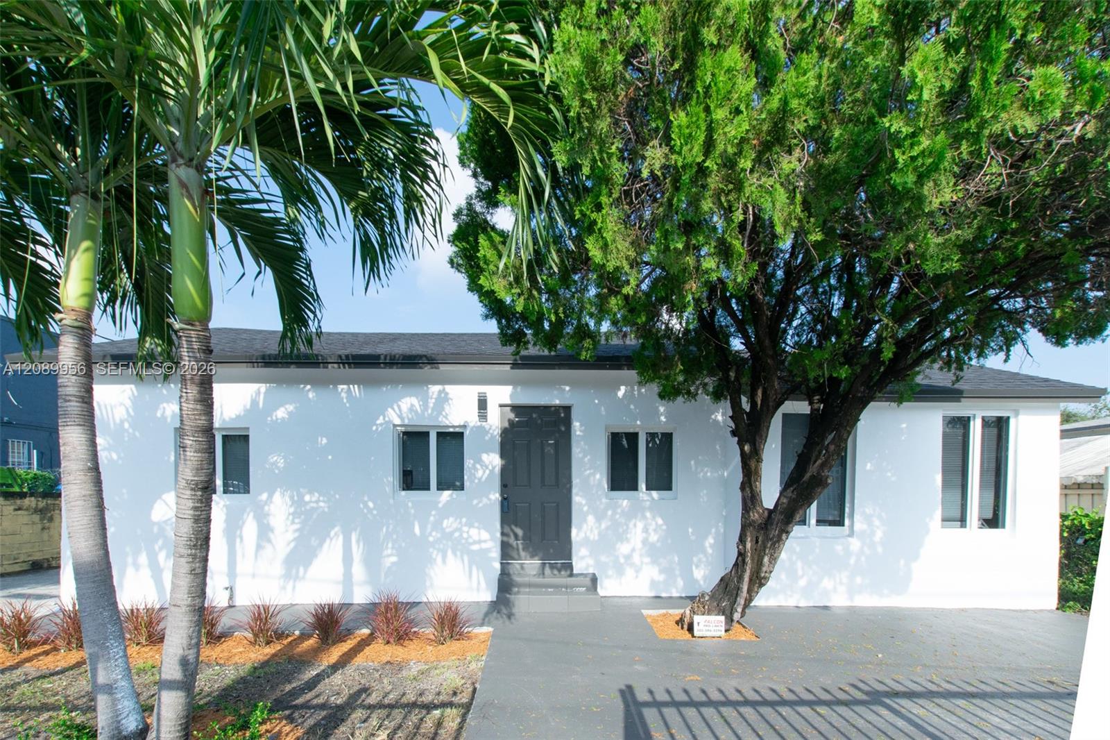 2324 NW 14th Avenue