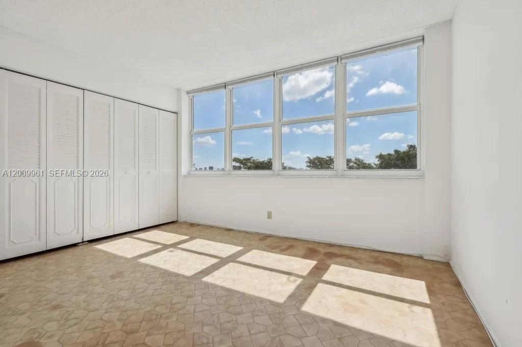 2150 Sans Souci Boulevard