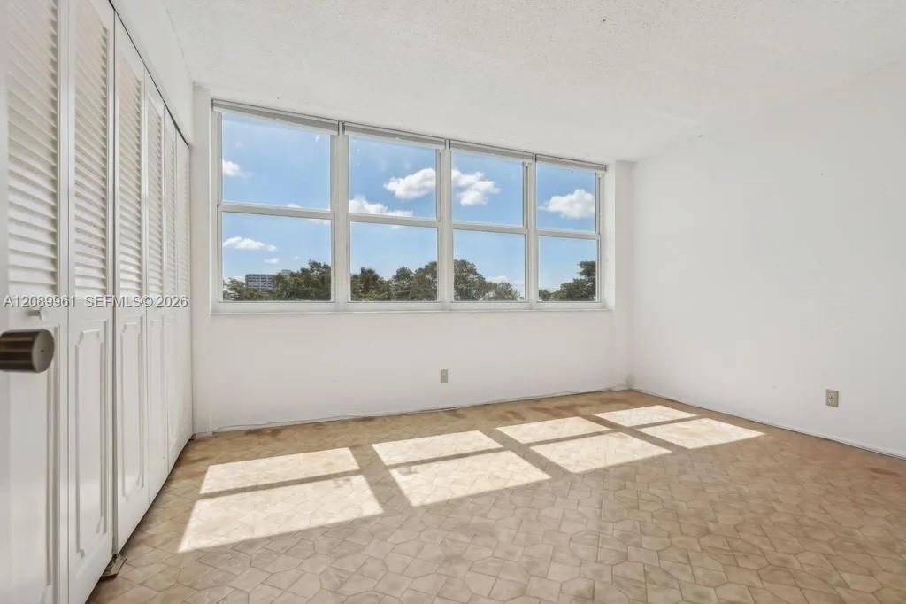 2150 Sans Souci Boulevard