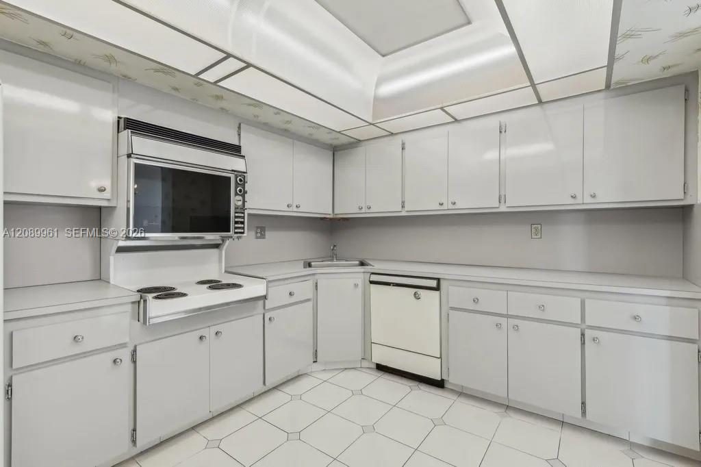 2150 Sans Souci Boulevard