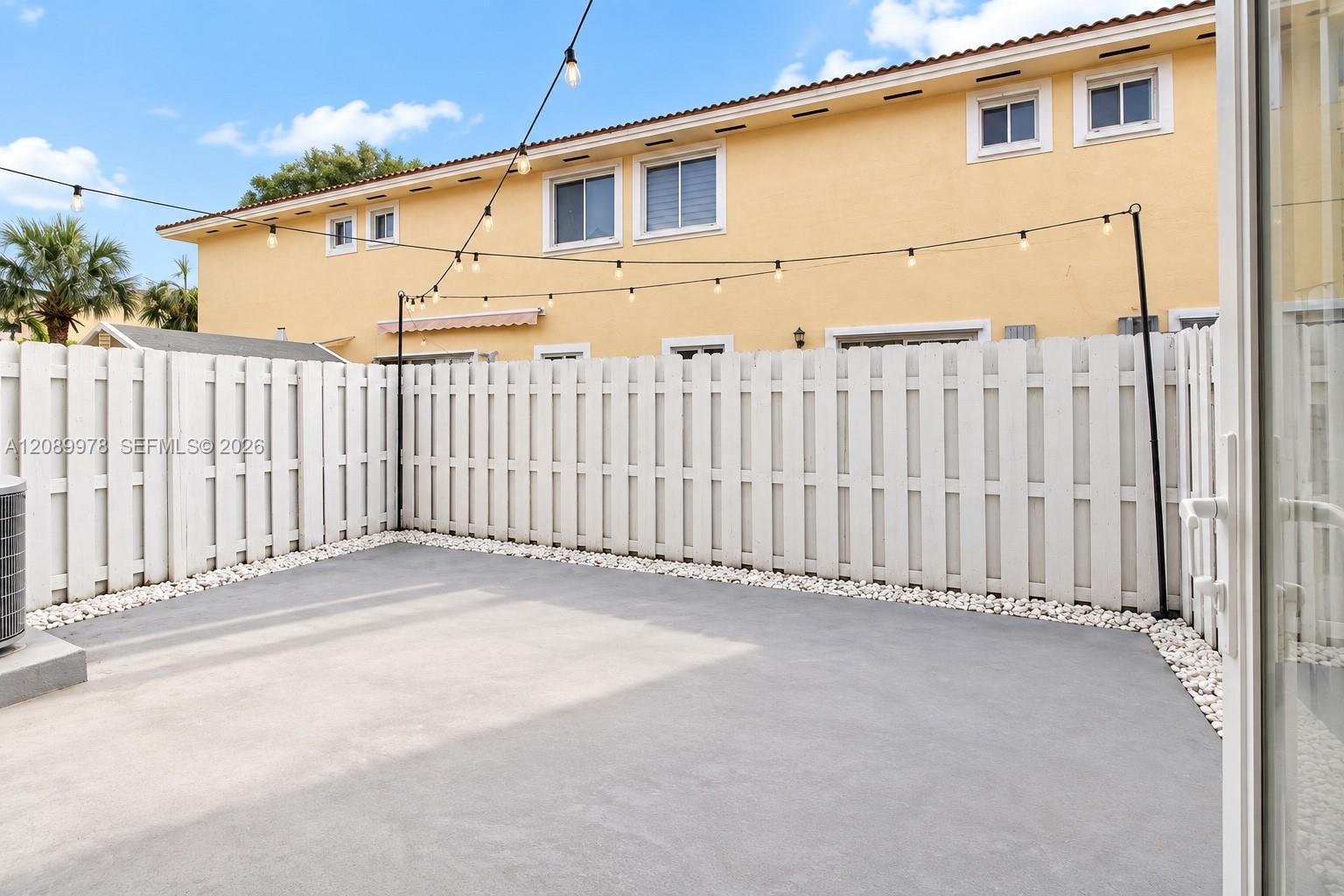 7464 NW 180th Street