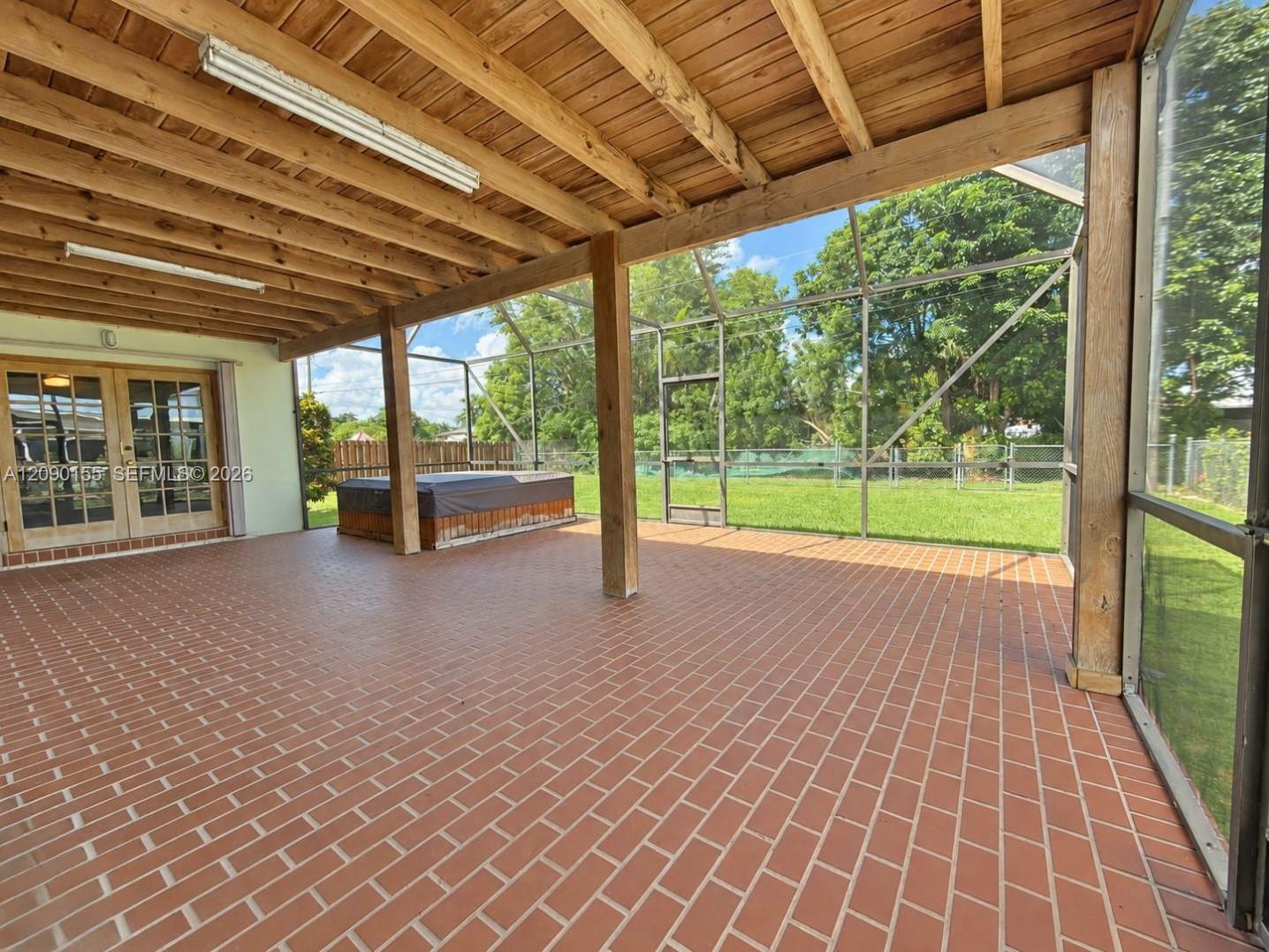 949 NW 9th Street