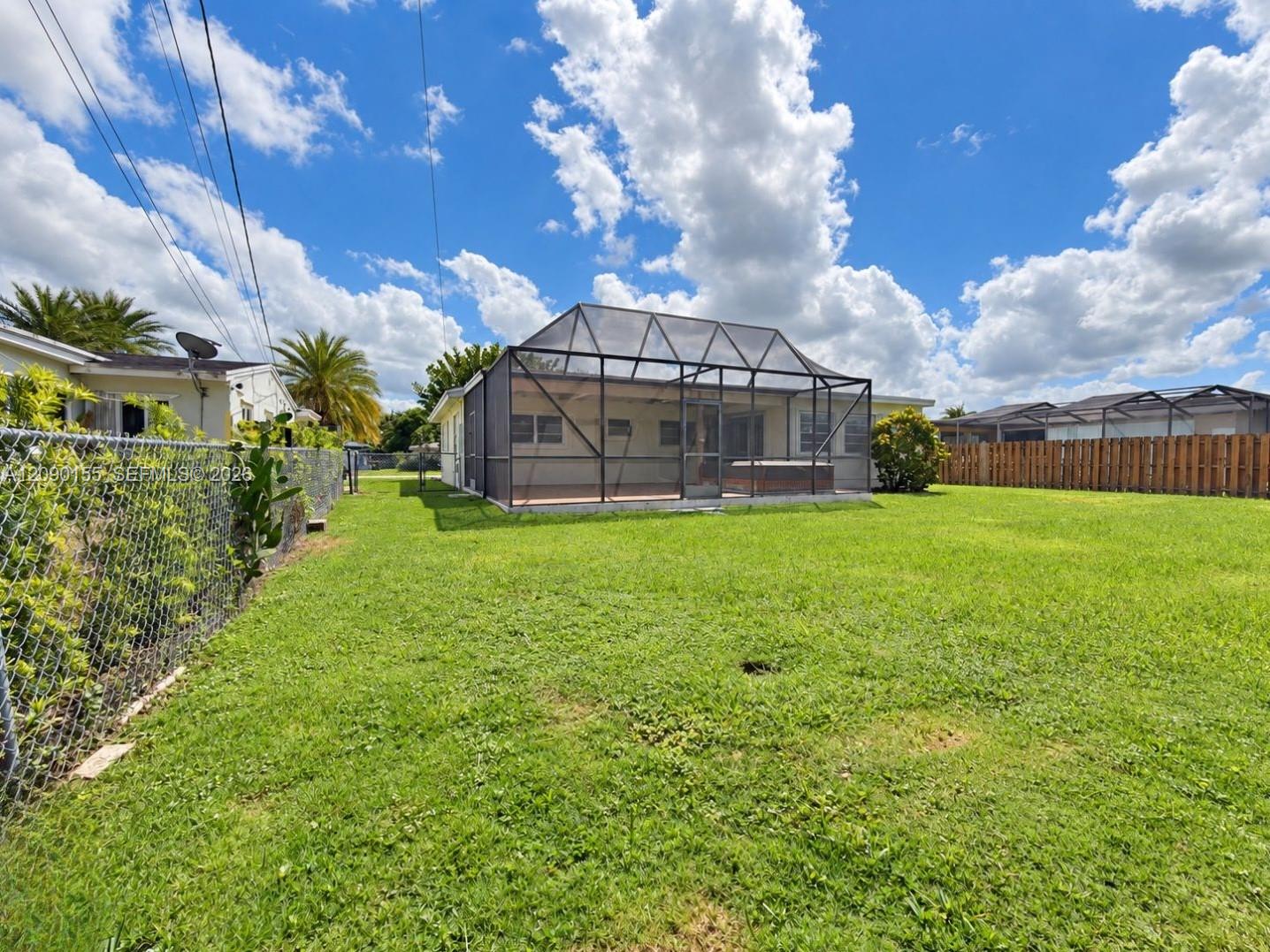 949 NW 9th Street