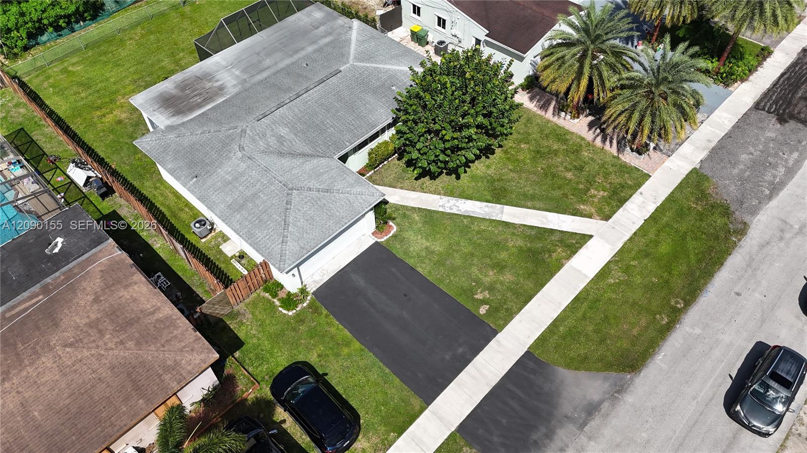 949 NW 9th Street