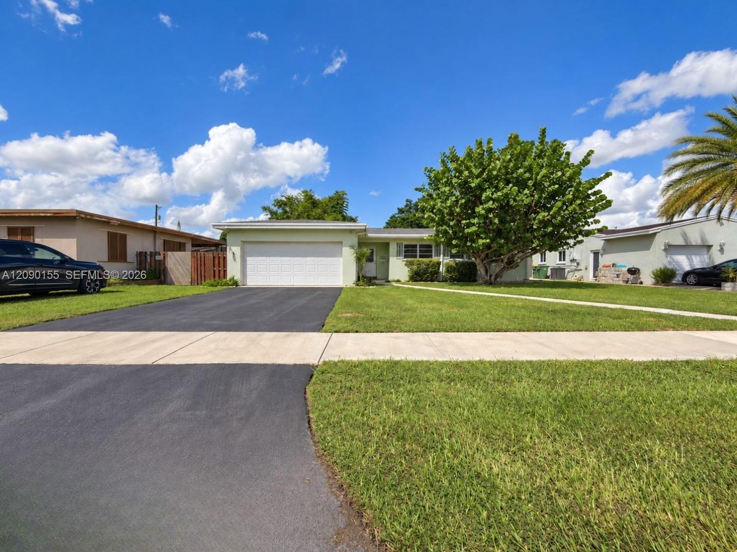 949 NW 9th Street