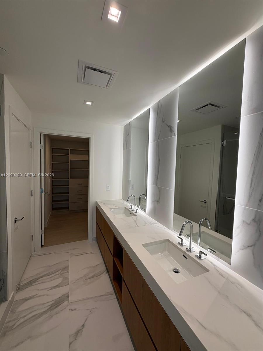 1400 Biscayne Boulevard gallery image #12