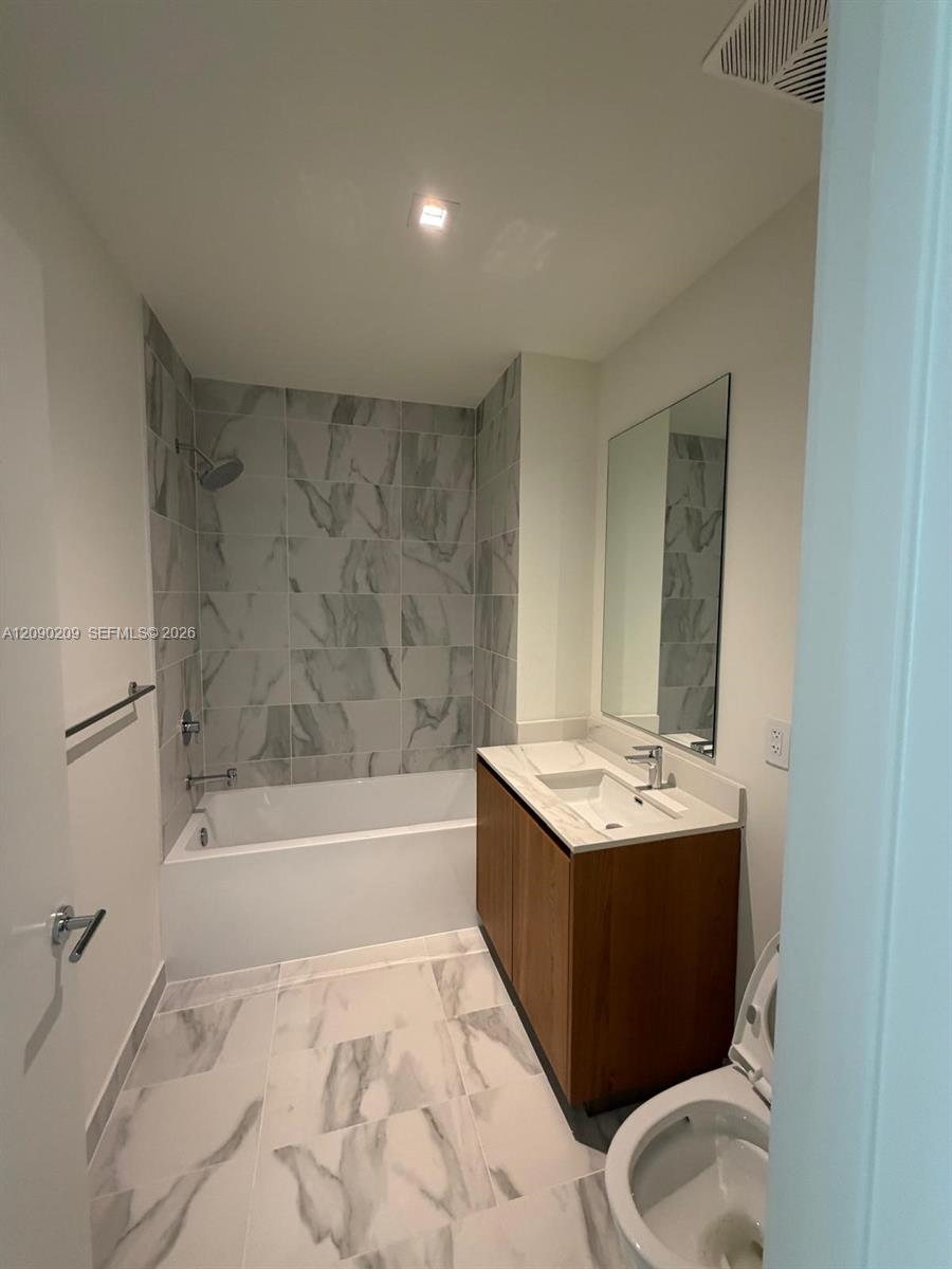1400 Biscayne Boulevard gallery image #5