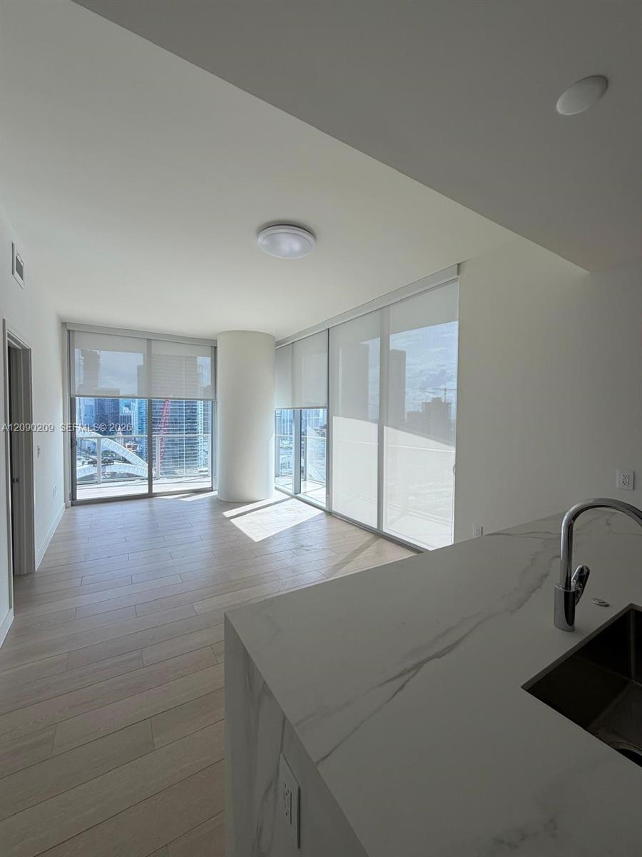 1400 Biscayne Boulevard gallery image #6