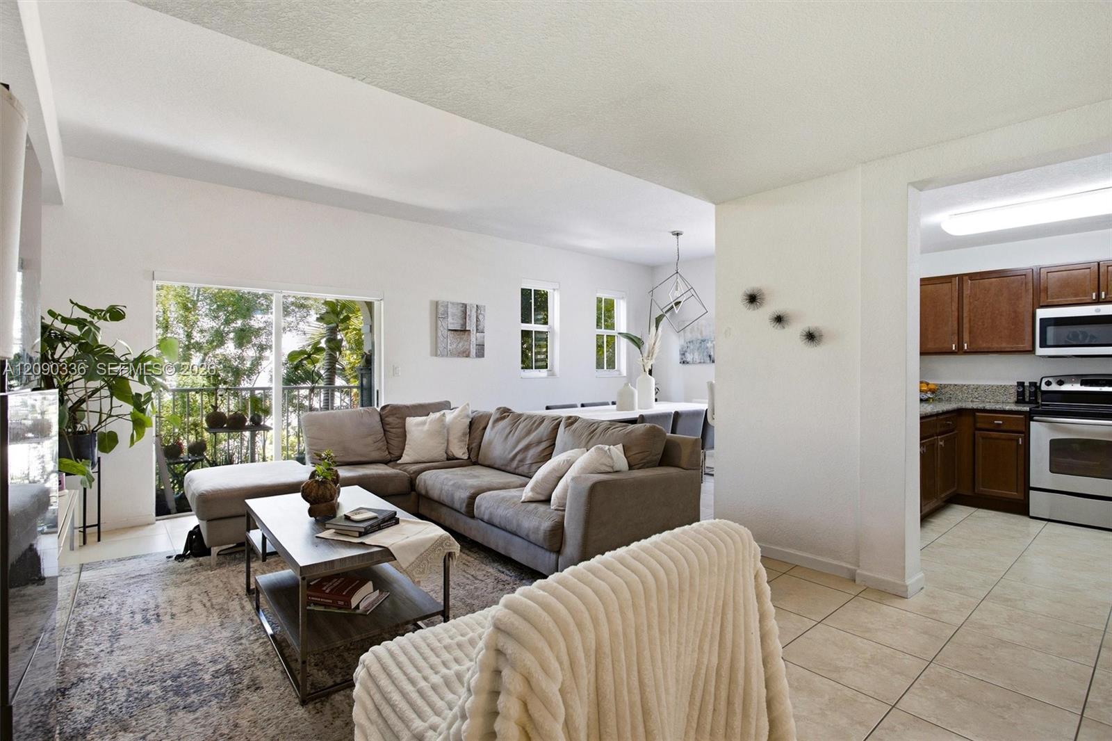 11605 NW 89th Street