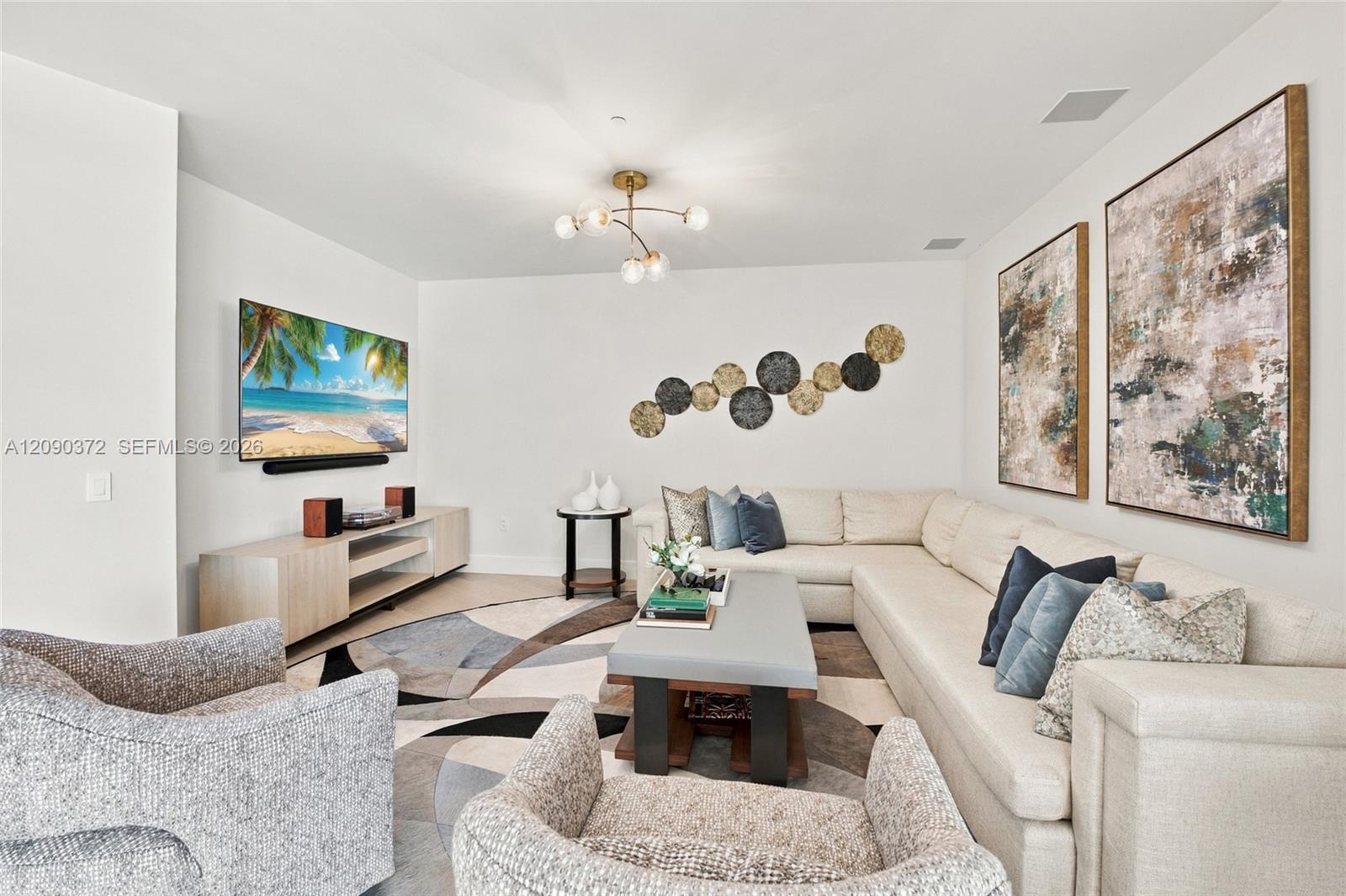 725 S Ocean Boulevard