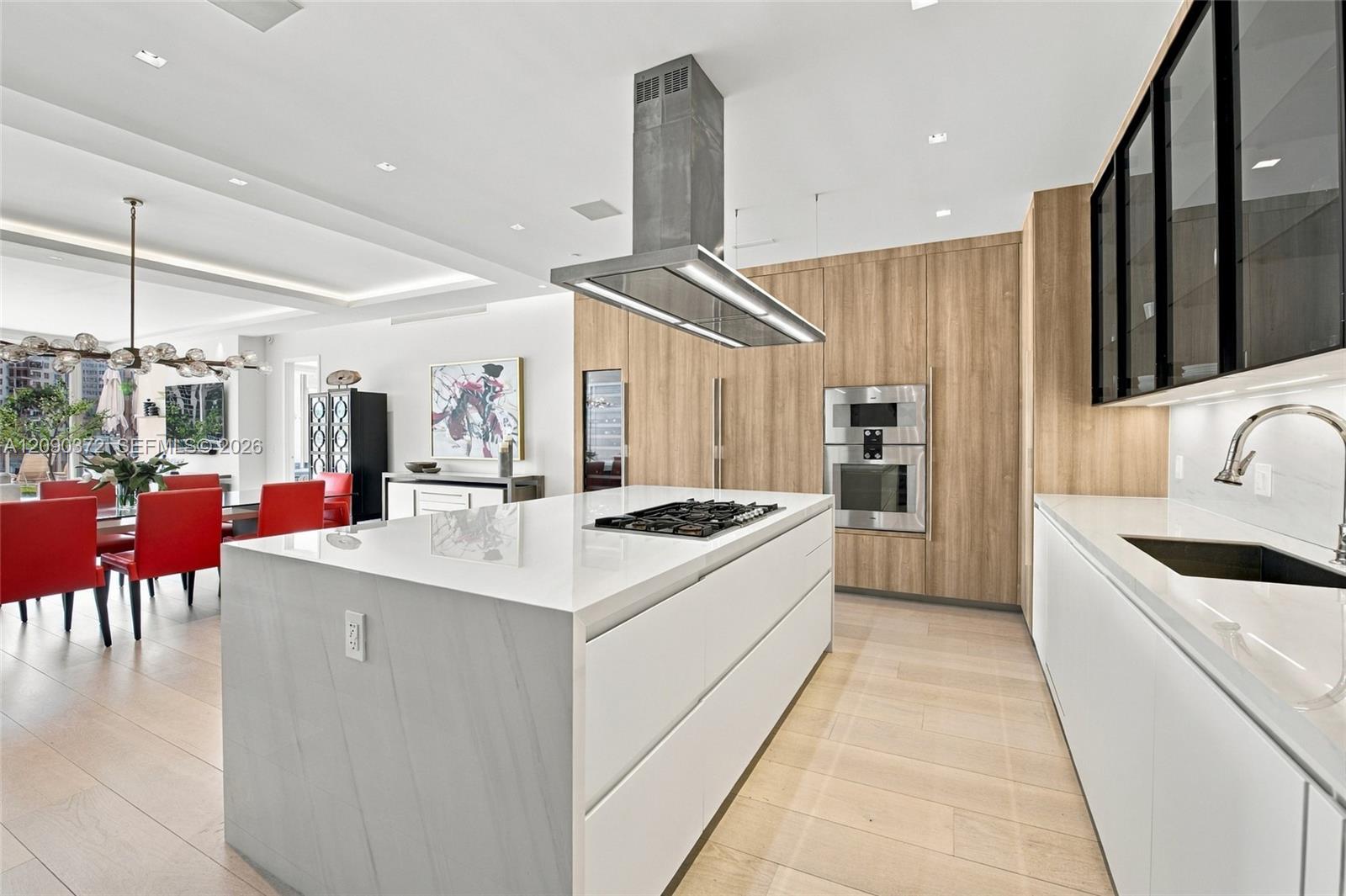 725 S Ocean Boulevard