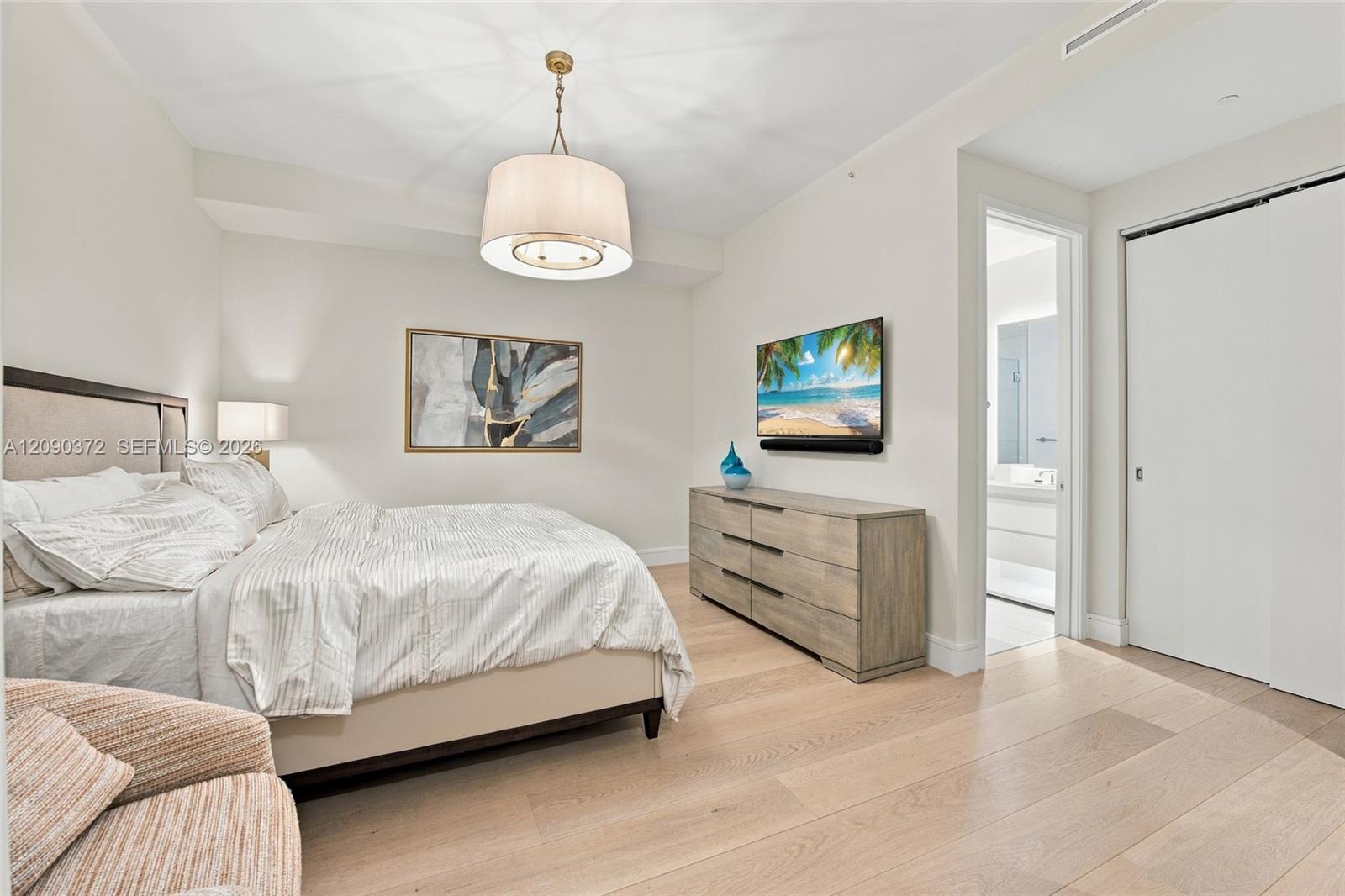 725 S Ocean Boulevard