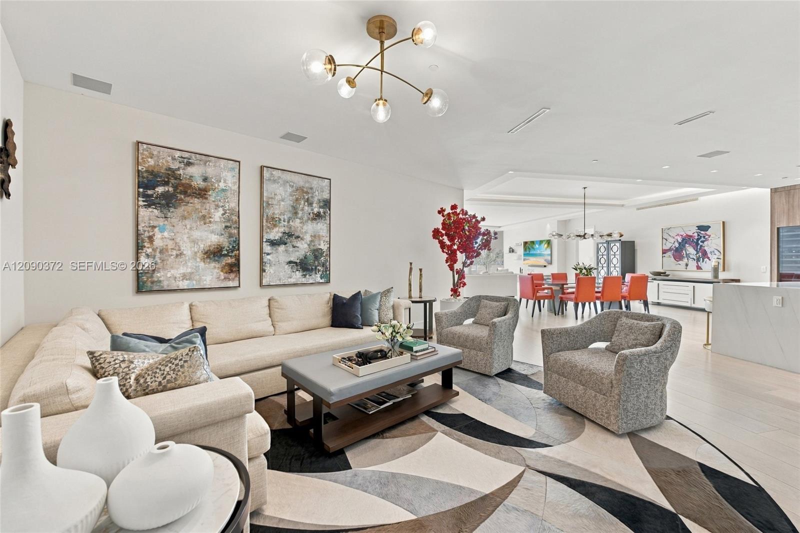 725 S Ocean Boulevard