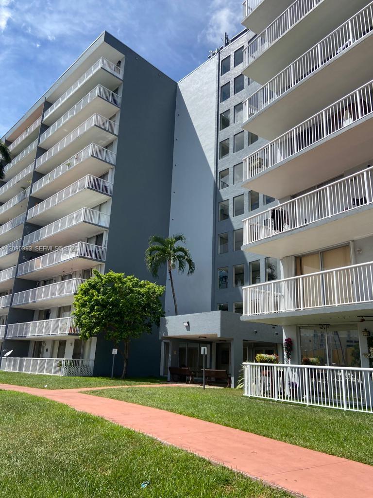 1800 NW 24th Avenue