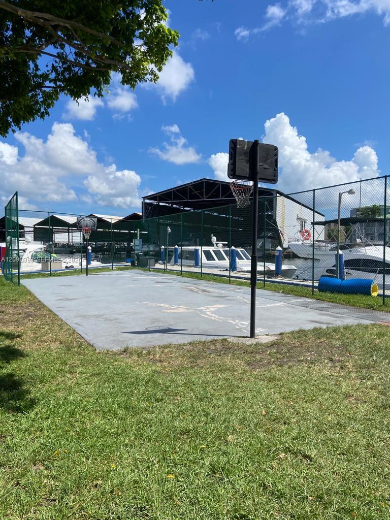 1800 NW 24th Avenue