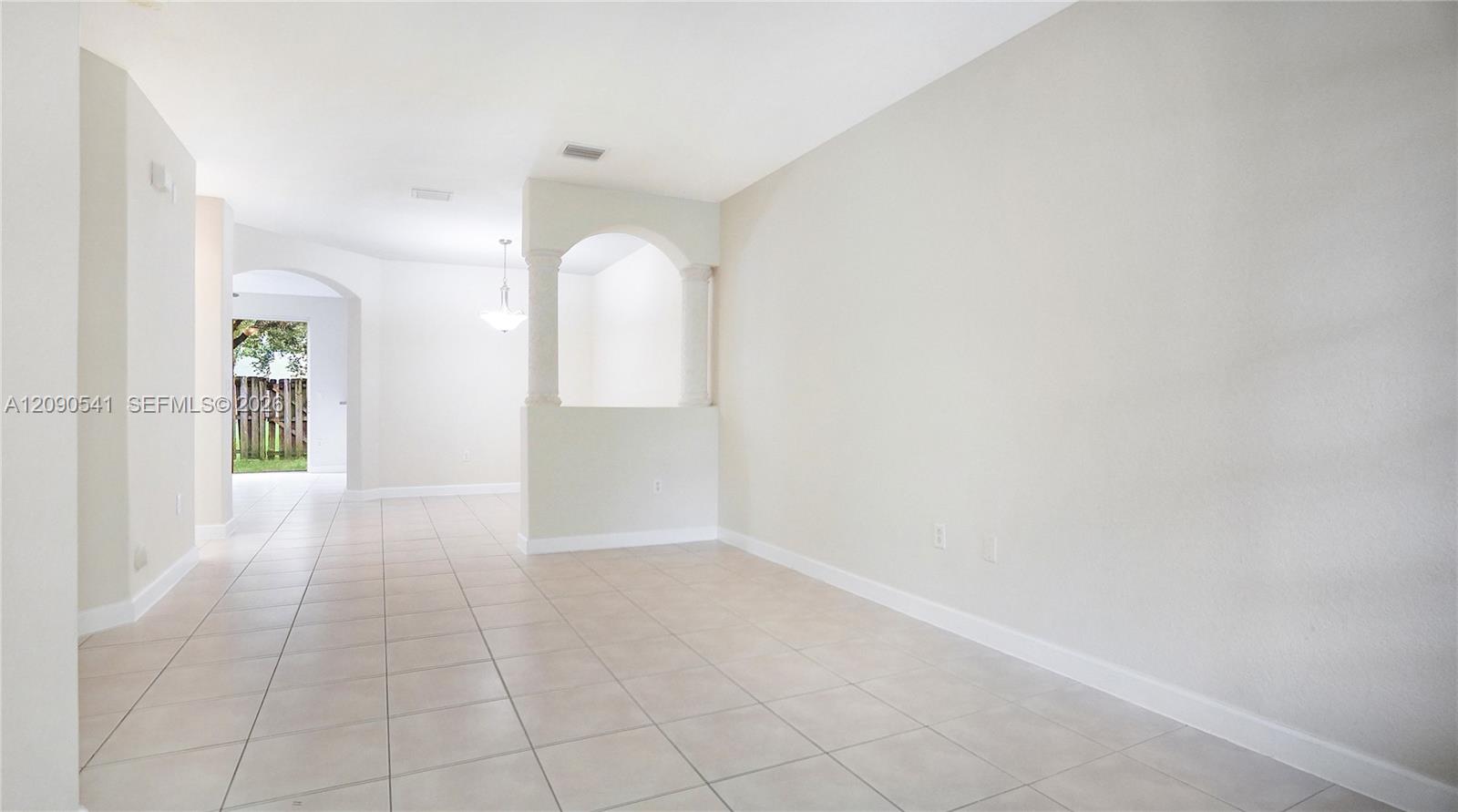 1485 SE 25th Terrace