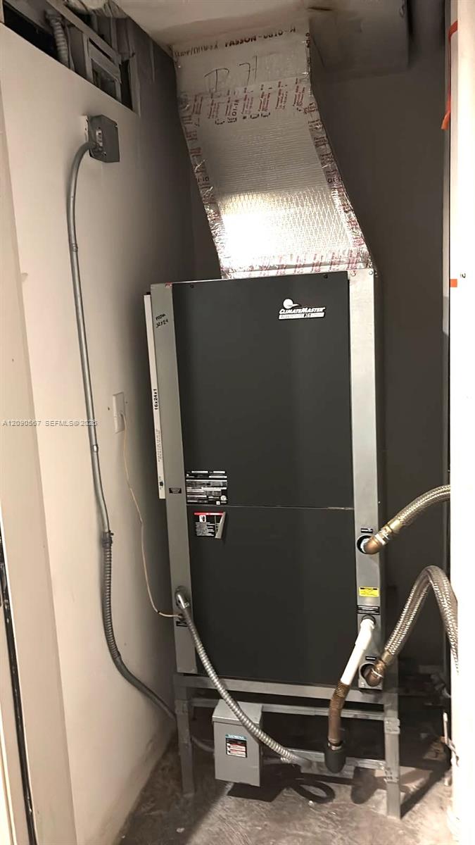 9401 Collins Avenue