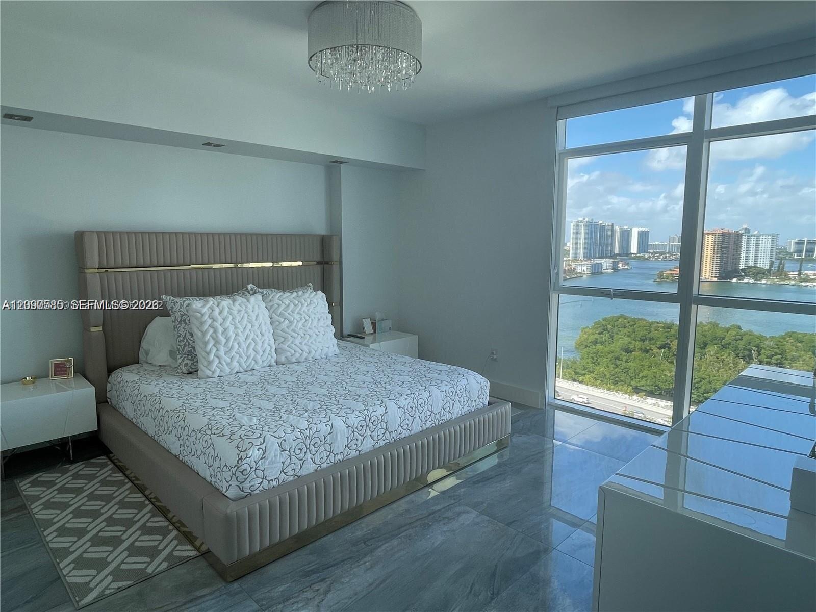 400 Sunny Isles Boulevard