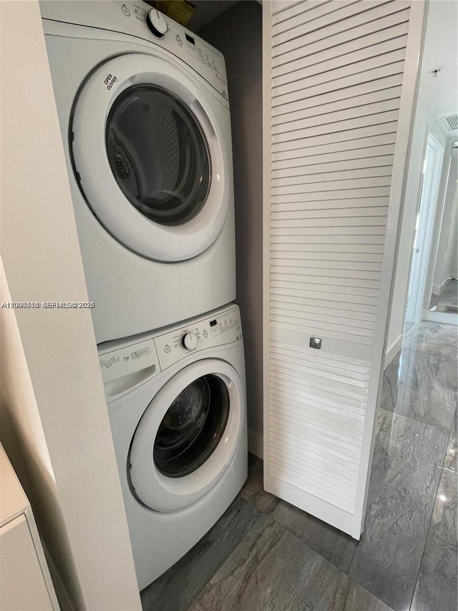 400 Sunny Isles Boulevard