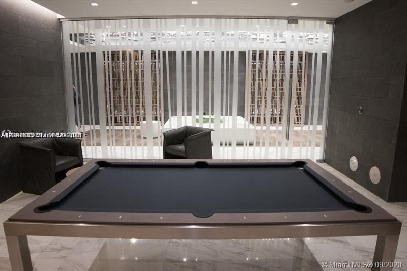 400 Sunny Isles Boulevard
