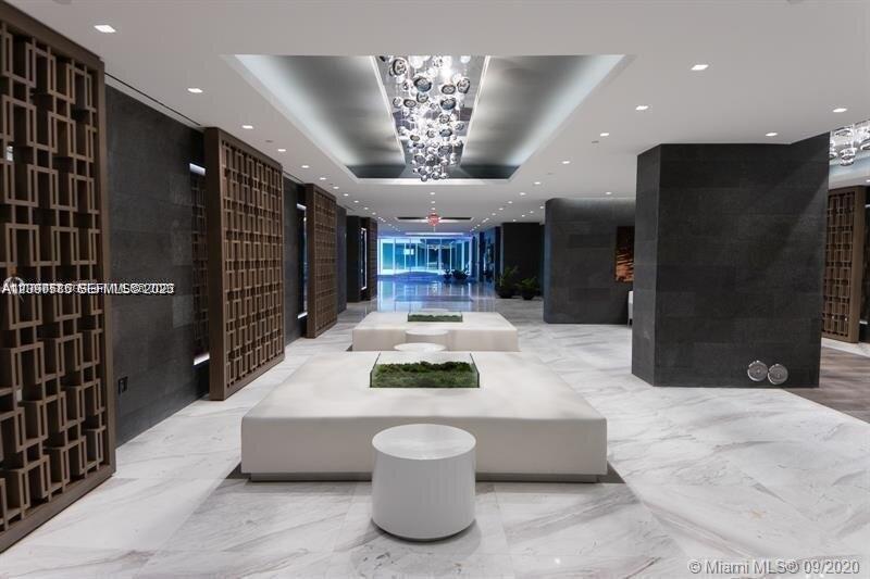 400 Sunny Isles Boulevard
