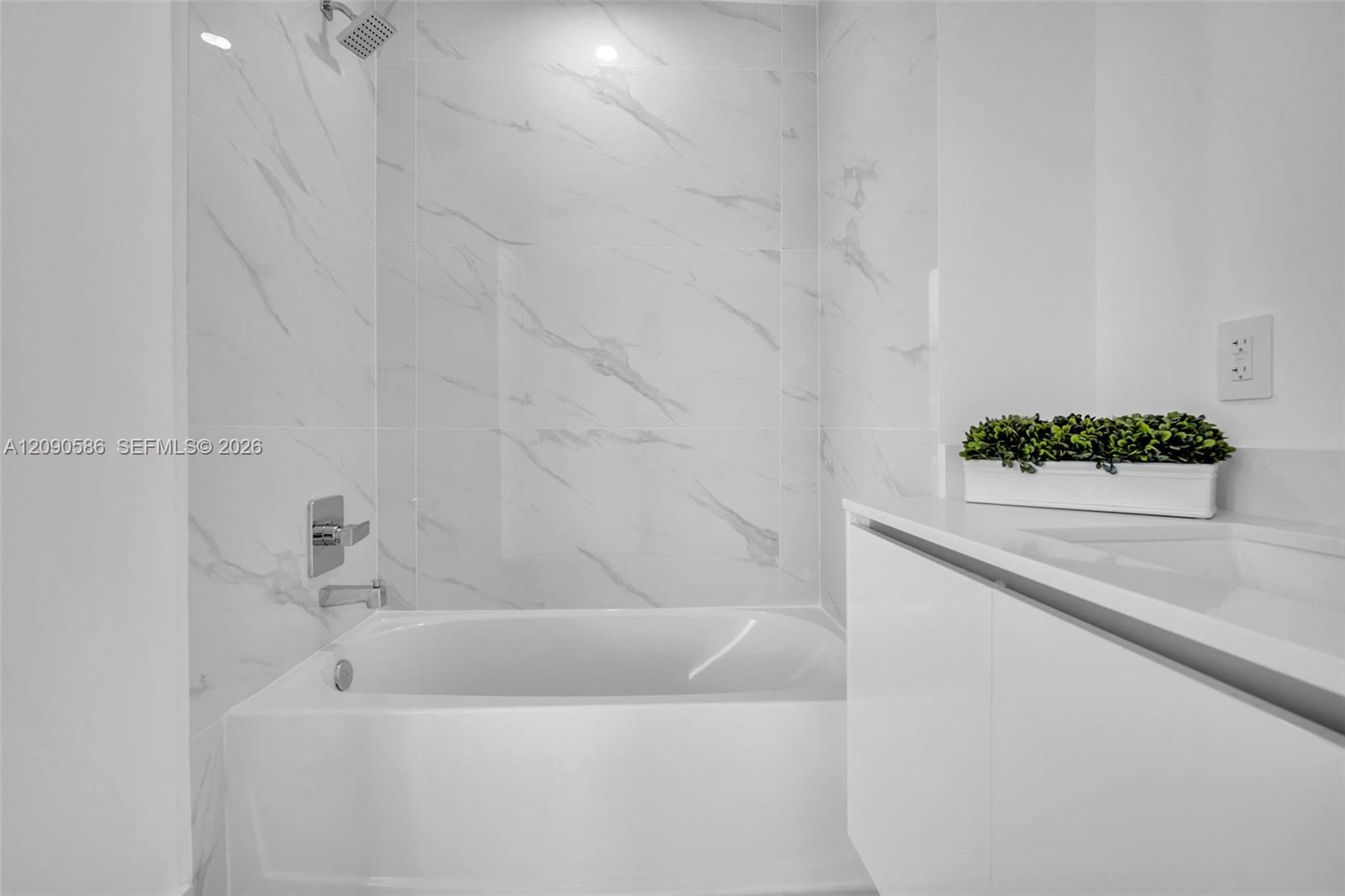 700 NE 24th Street