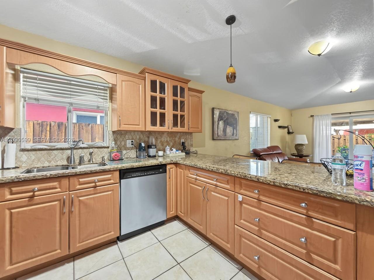 12711 NW 99th Place