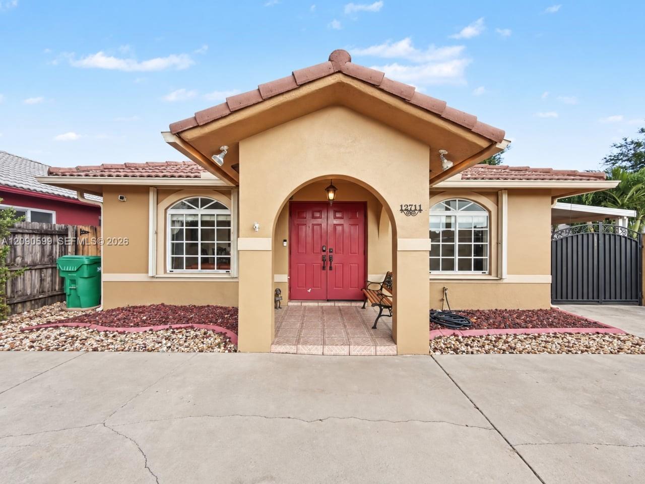 12711 NW 99th Place