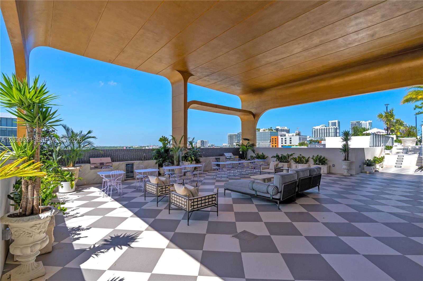 2700 NW 2nd Avenue