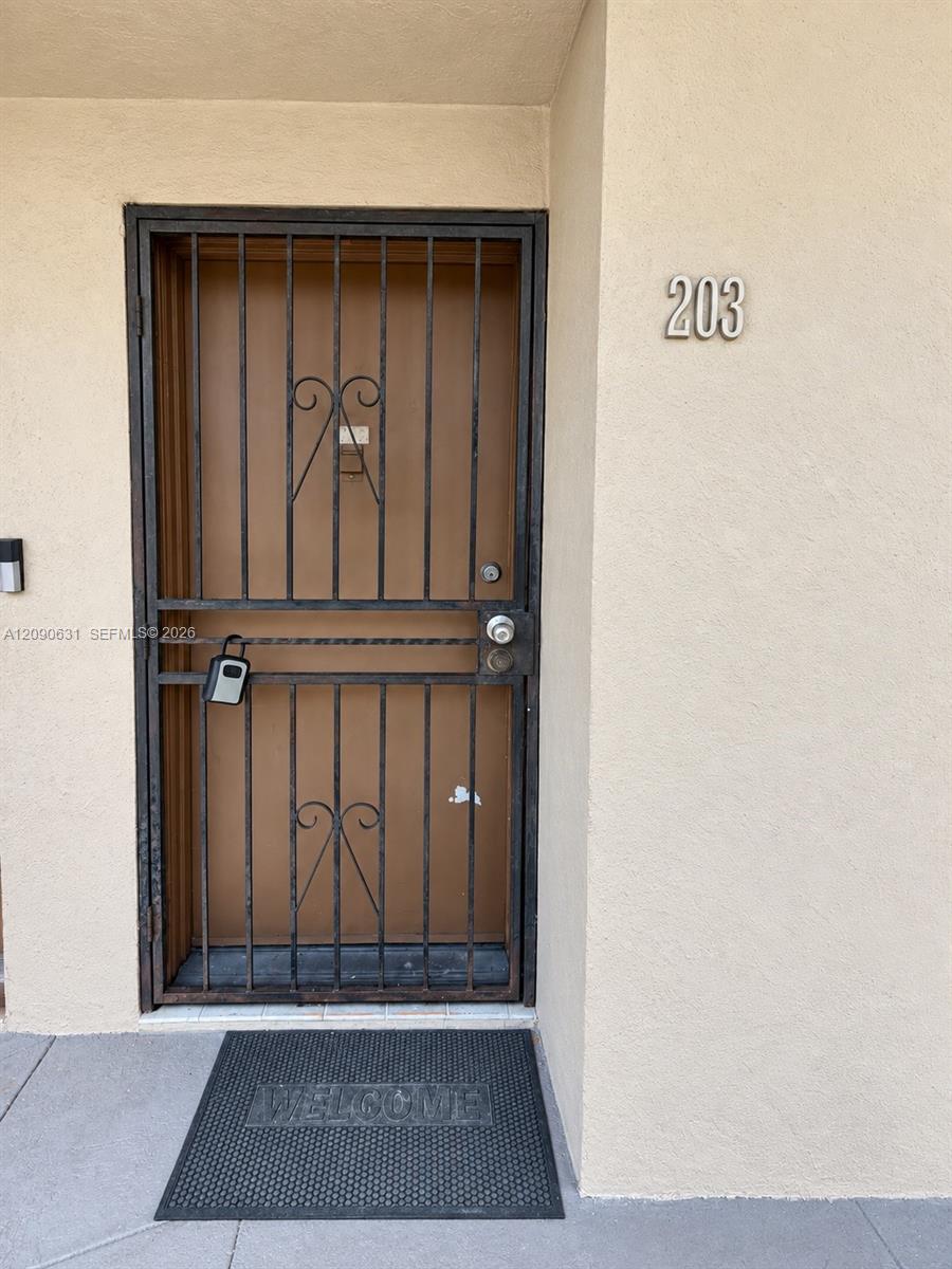 816 NW 87th Avenue