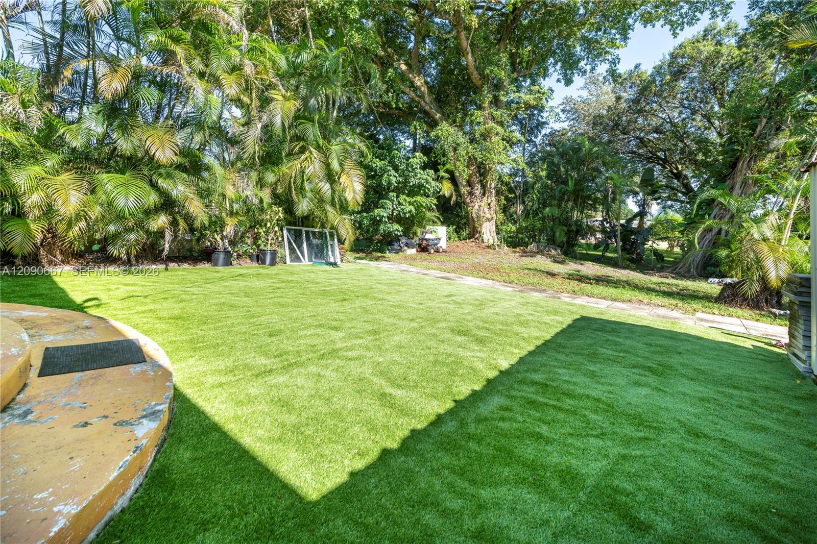 20 N Hibiscus Court