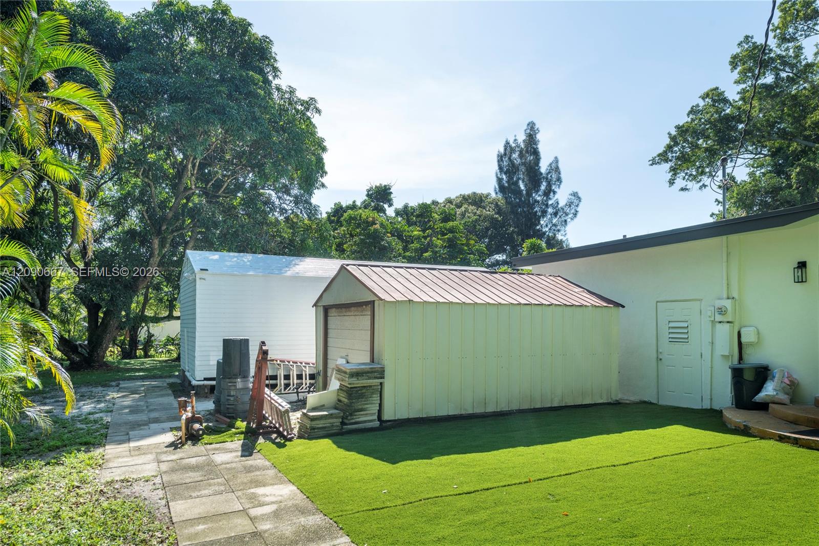 20 N Hibiscus Court