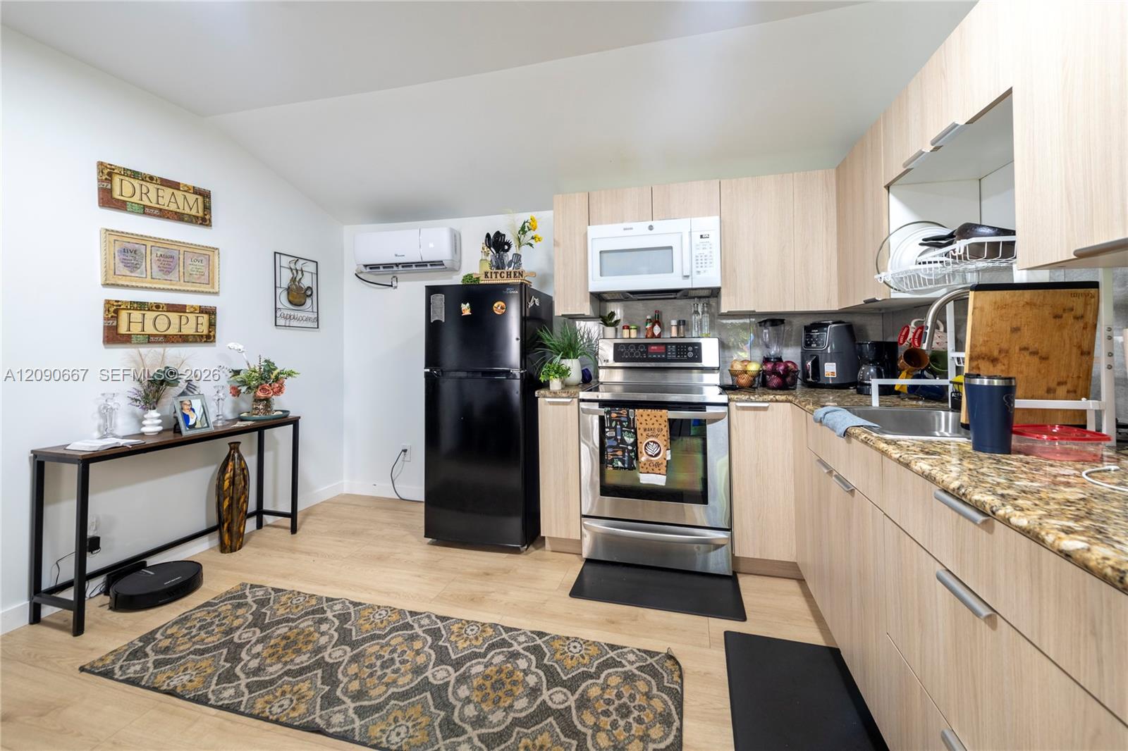 20 N Hibiscus Court