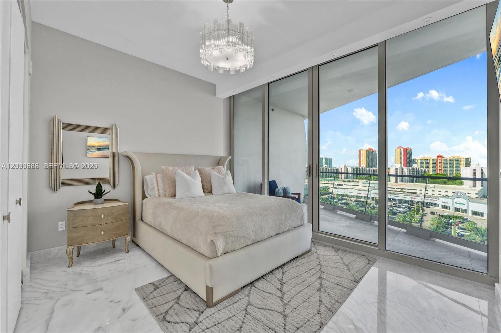 16901 Collins Avenue gallery image #22