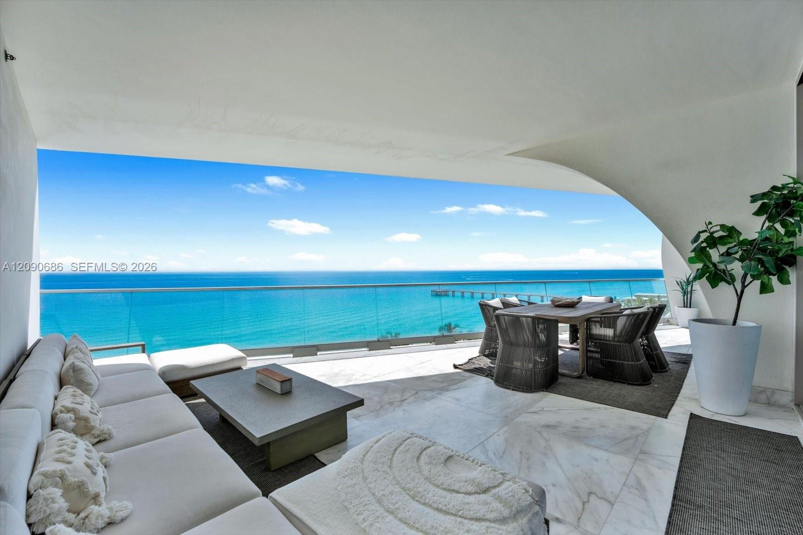 16901 Collins Avenue gallery image #5