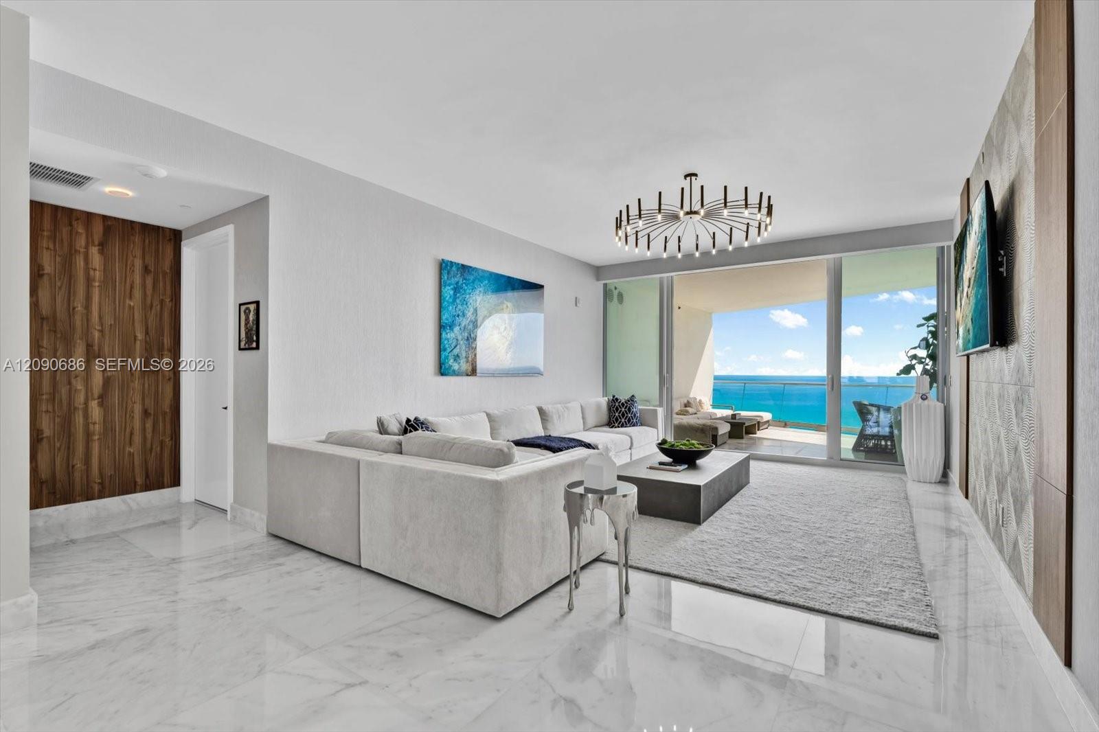 16901 Collins Avenue gallery image #9