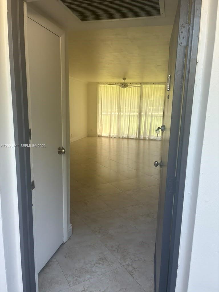 3101 N Country Club Drive